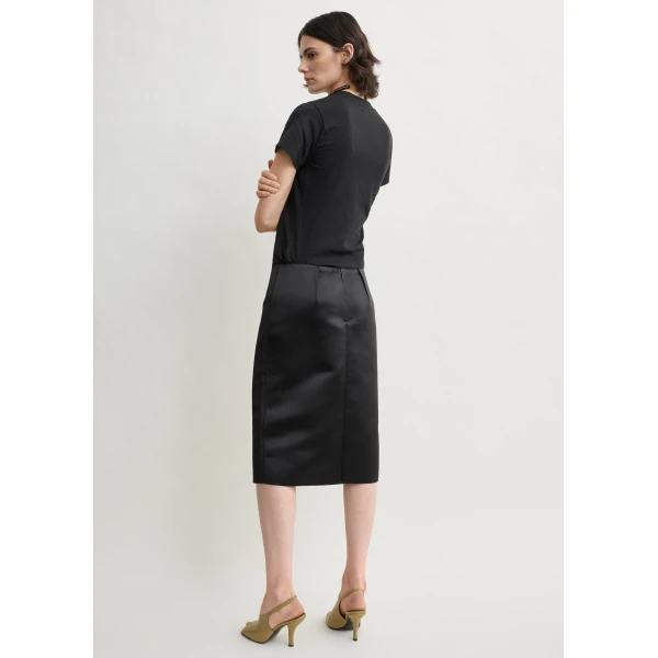 Toteme Duchess satin pencil skirt in Black, view 4