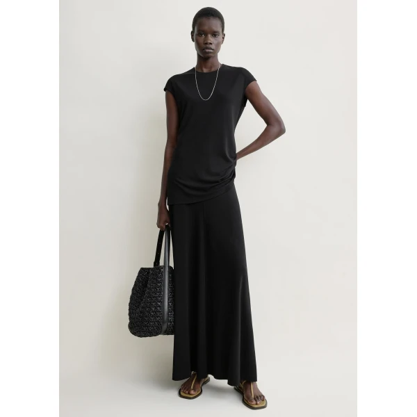 Toteme Everyday top in Black, view 2