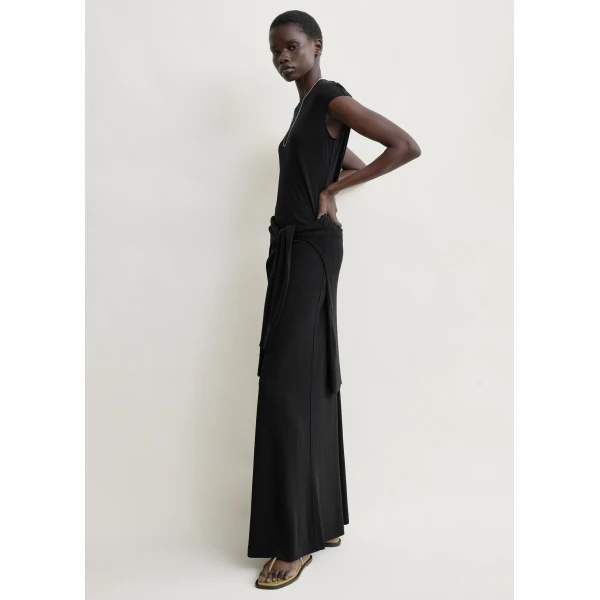 Toteme Flared jersey skirt in Black, view 3