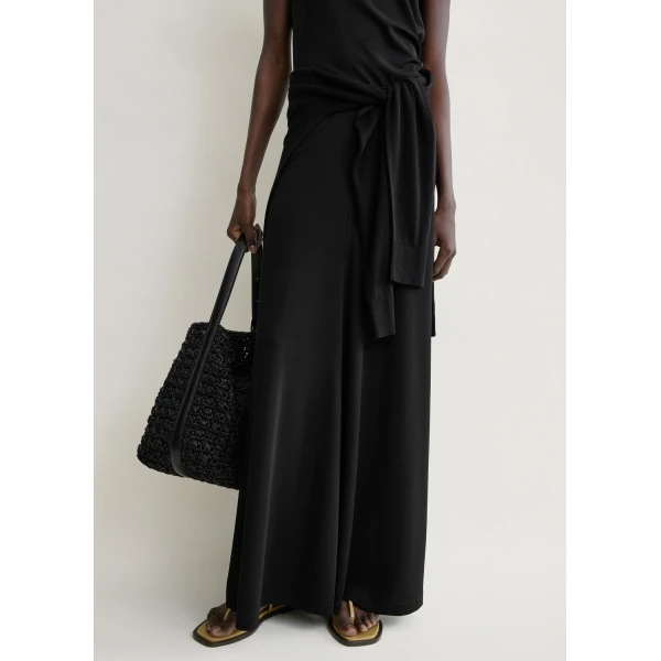 Toteme Flared jersey skirt in Black, view 5