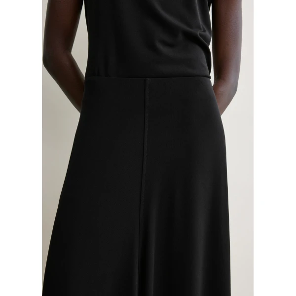Toteme Flared jersey skirt in Black, view 6