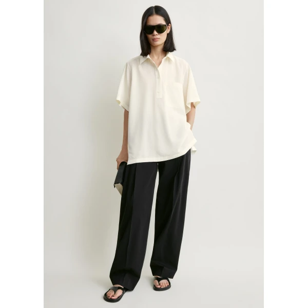 Toteme Fluid polo shirt in Ecru, view 3