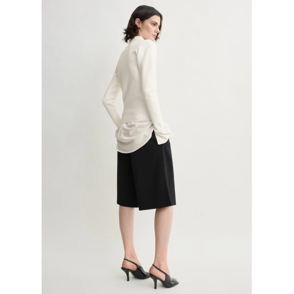 Toteme Knit shorts in Black, view 4