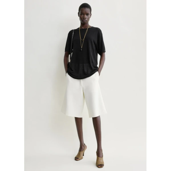 Toteme Knit shorts in White, view 2