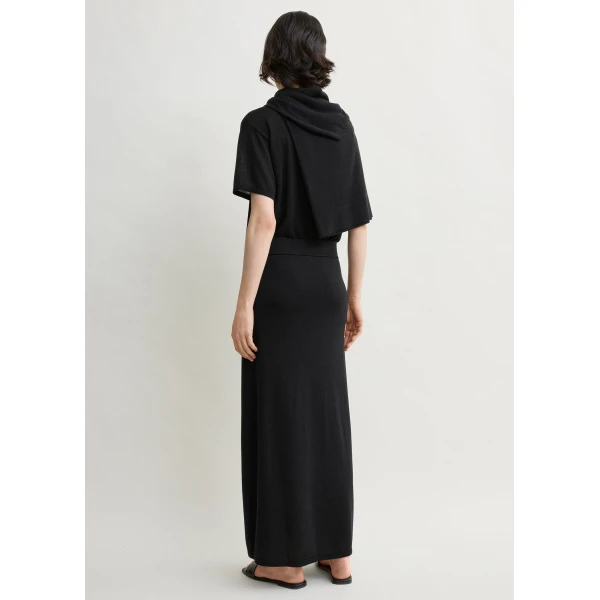 Toteme Long knit skirt in Black, view 5