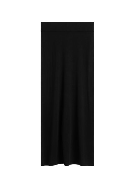 Totême Long knit skirt in Black - Skirts - Scandinavian Minimalist Luxury at Luxury Shoes 