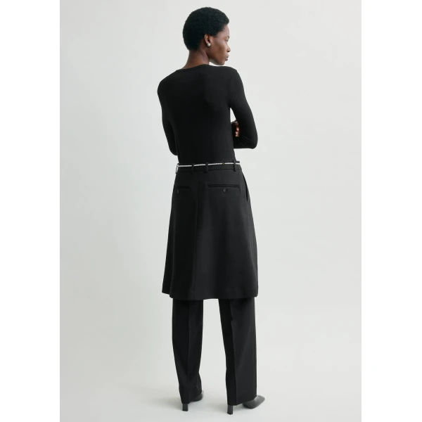 Toteme Long-sleeve jersey top in Black, view 4