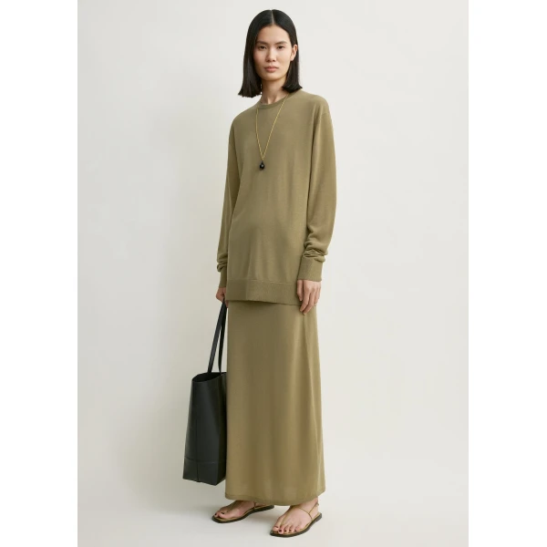 Toteme Long-sleeve tee knit in Desert, view 2