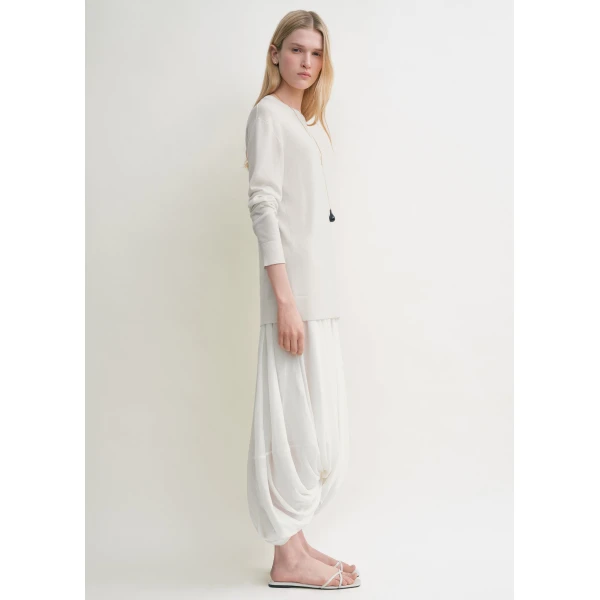 Toteme Long-sleeve tee knit in White, view 3