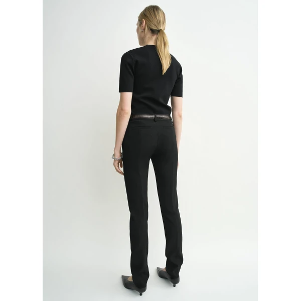 Toteme Low-waist slim evening trousers in Black, view 4
