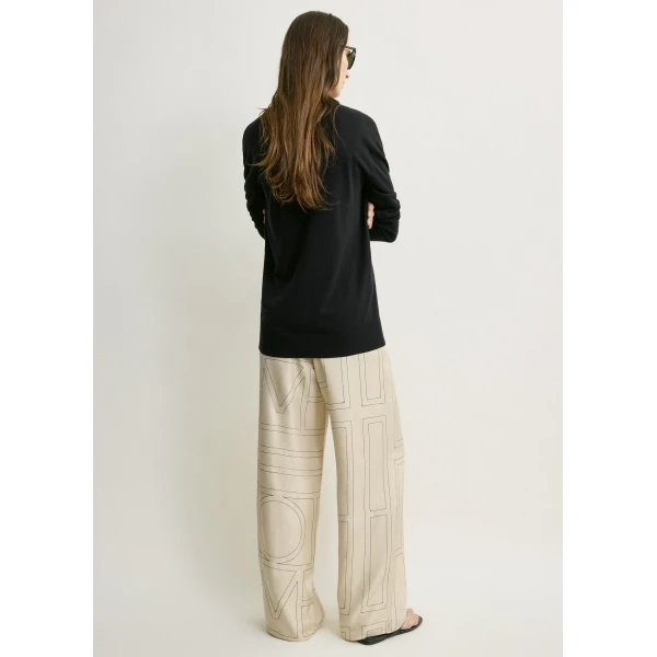 Toteme Monogram silk pj bottoms ivory in Ivory monogram, view 4