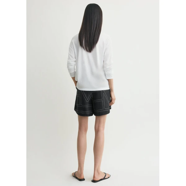 Toteme Monogram silk pj shorts black in Black monogram, view 4