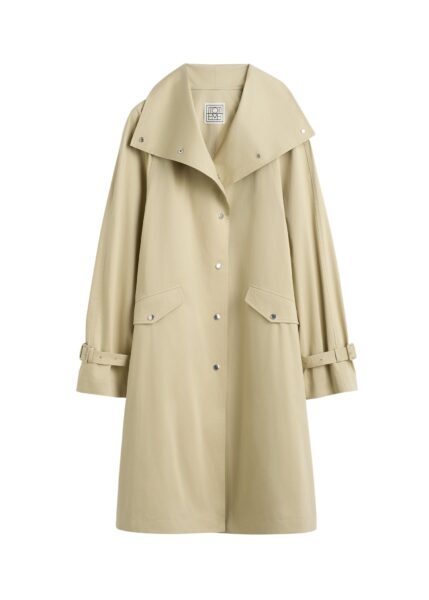 Totême Oversized cotton trench in Beige - Coats - Scandinavian Minimalist Luxury at Luxury Shoes 