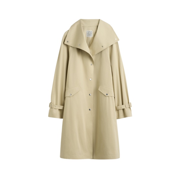 Totême Oversized cotton trench in Beige - Coats - Scandinavian Minimalist Luxury at Luxury Shoes 