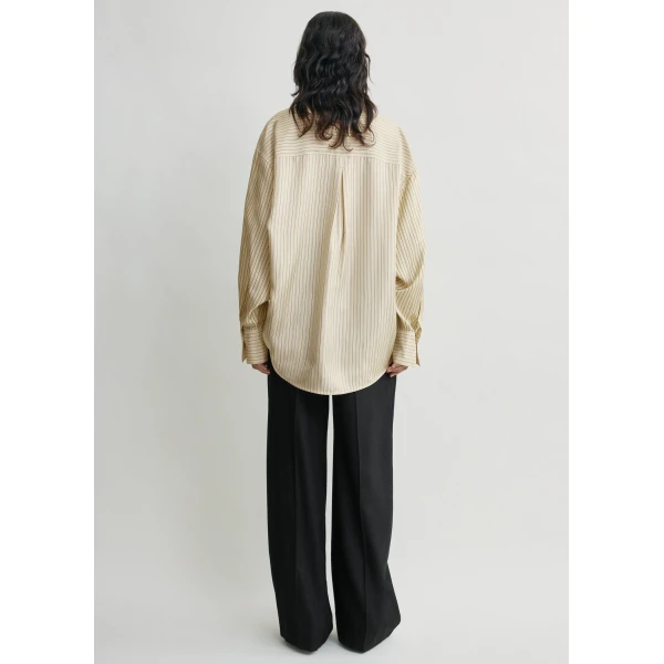 Toteme Oversized striped shirt in Beige / Brown, view 4