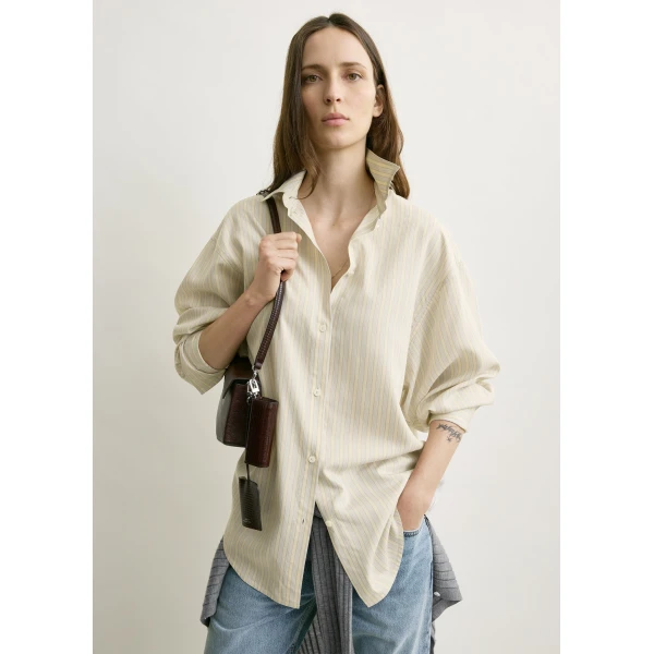 Toteme Oversized striped shirt in Yellow / Sky, view 5