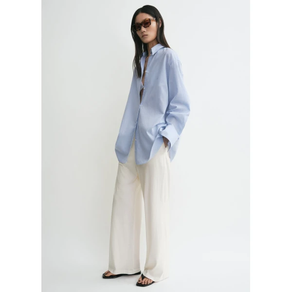 Toteme Oversized summer shirt in Sky, view 3