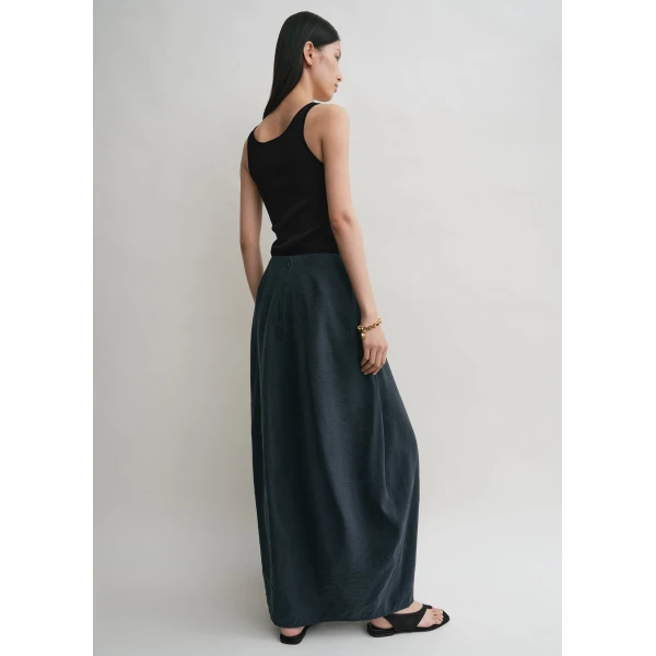 Toteme Parachute skirt in Nightfall, view 4