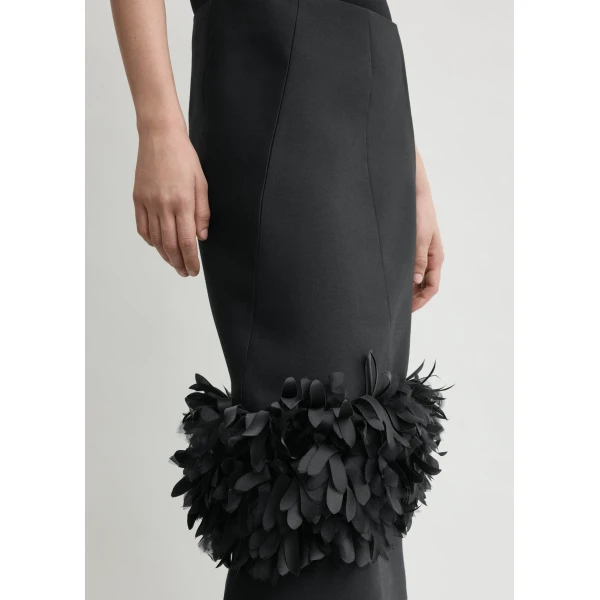 Toteme Petal skirt in Black, view 5