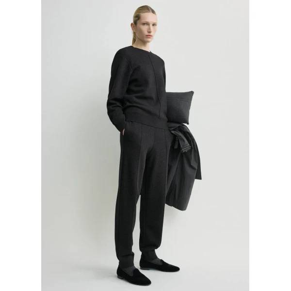 Toteme Pintucked sweater charcoal in Charcoal melange, view 3