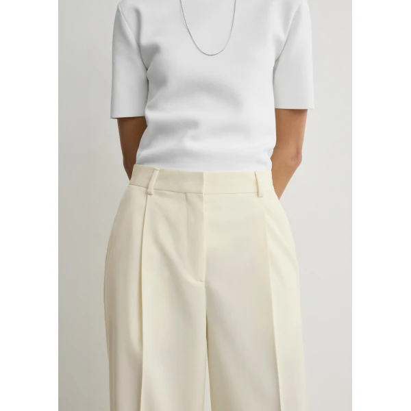 Toteme Pleat trousers in Off-white, view 5