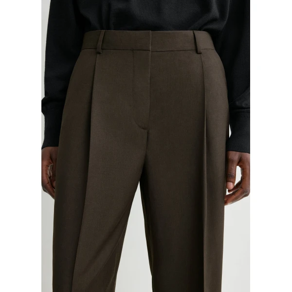 Toteme Pleat trousers in Pepper, view 5