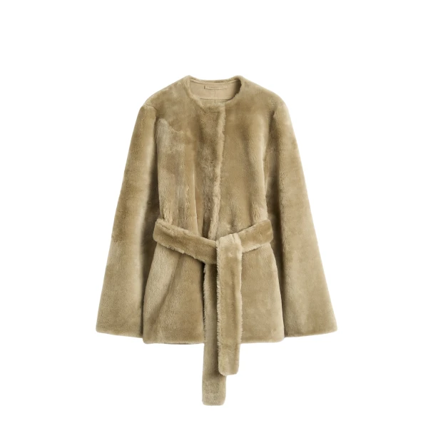 Toteme Plush shearling jacket in Rye