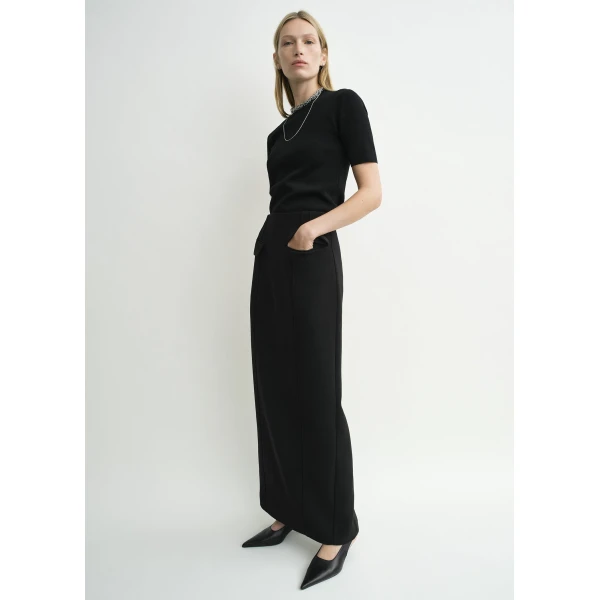 Toteme Pocket suit skirt in Black, view 2