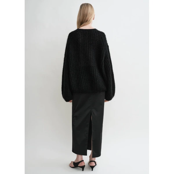Toteme Puffed knit in Black, view 4