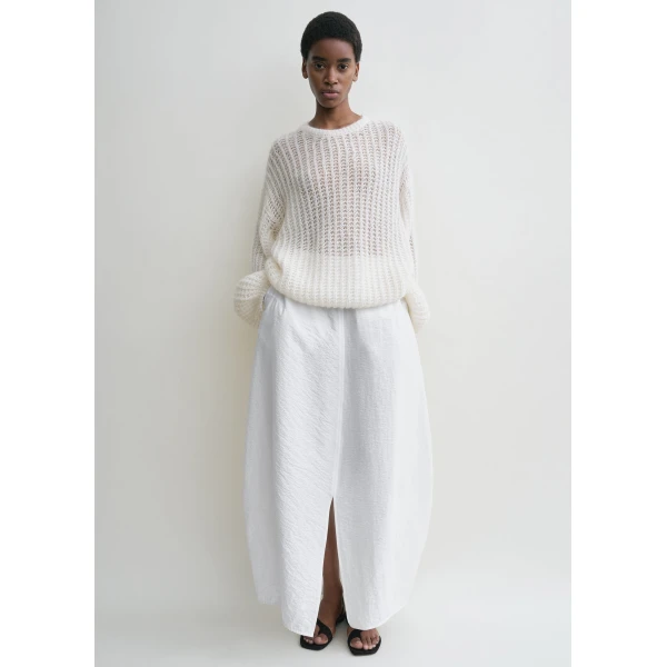 Toteme Puffed knit off-white in Off white, view 2