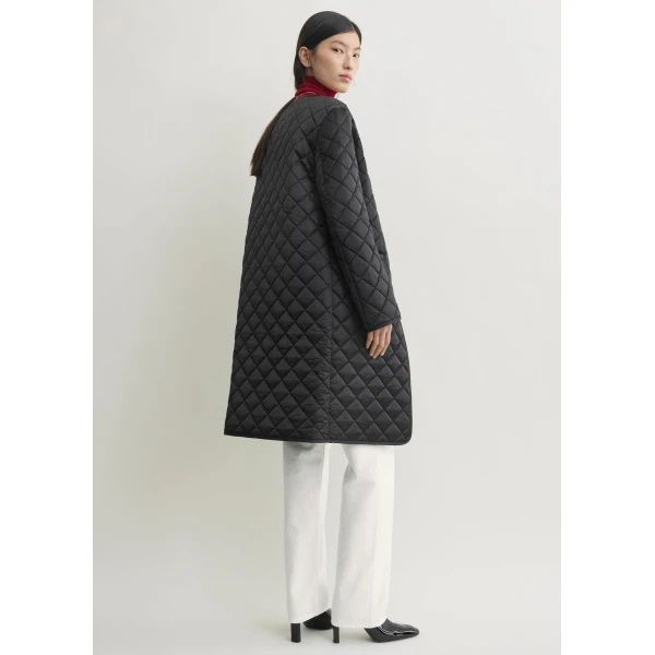 Toteme Quilted collarless coat in Black, view 4