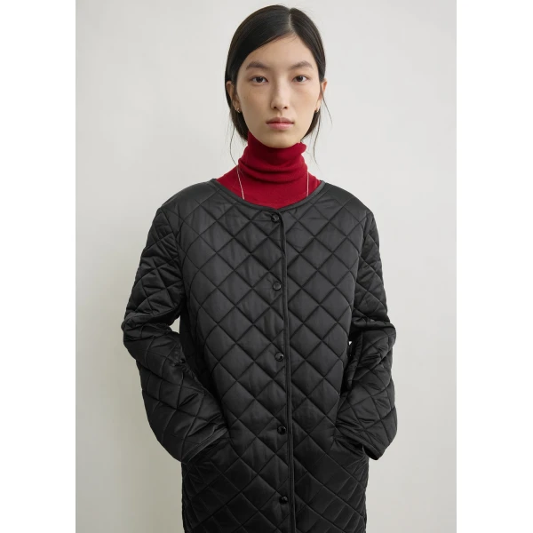 Toteme Quilted collarless coat in Black, view 5