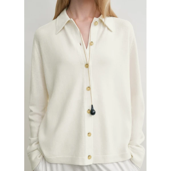 Toteme Raglan-sleeve cashmere cardigan in White, view 5