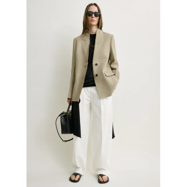 Toteme Raw lapel jacket in Beige, view 2