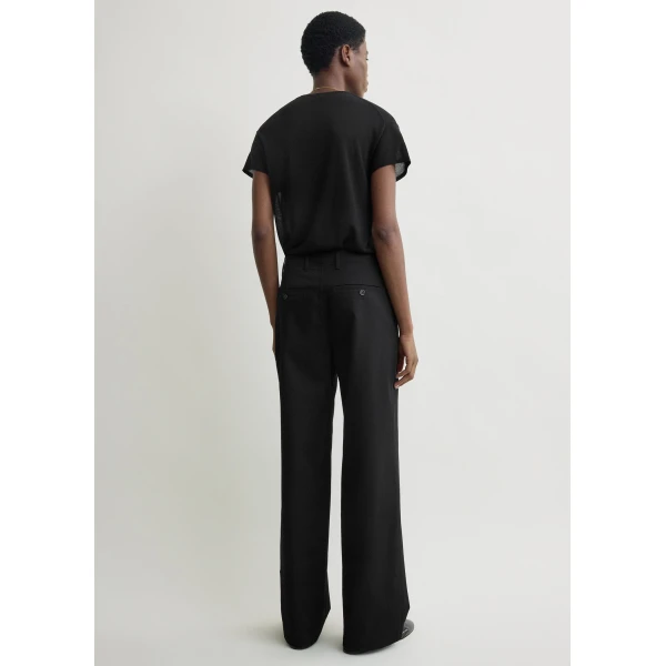 Toteme Relaxed chino trousers in Black, view 4