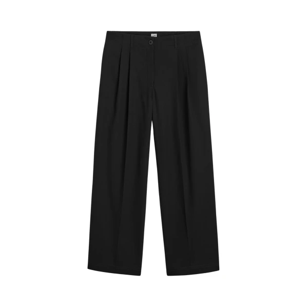 Toteme Relaxed chino trousers in Black