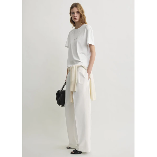 Toteme Relaxed chino trousers in White, view 3