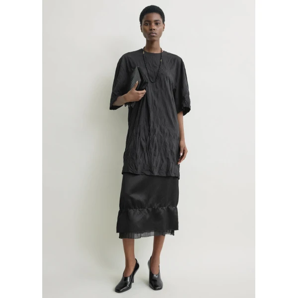 Toteme Relaxed tee dress in Black, view 2