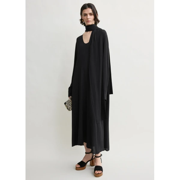 Toteme Rounded neckline dress in Black, view 2