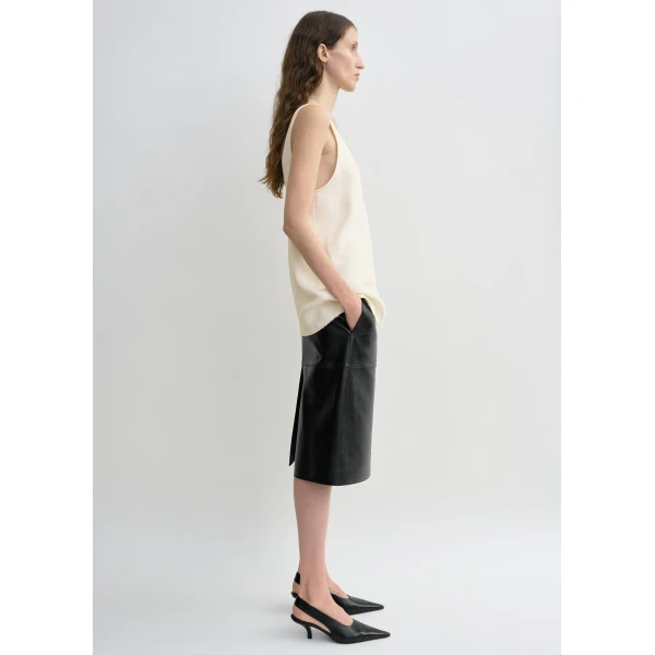Toteme Sablé tank in Macadamia Top, view 3