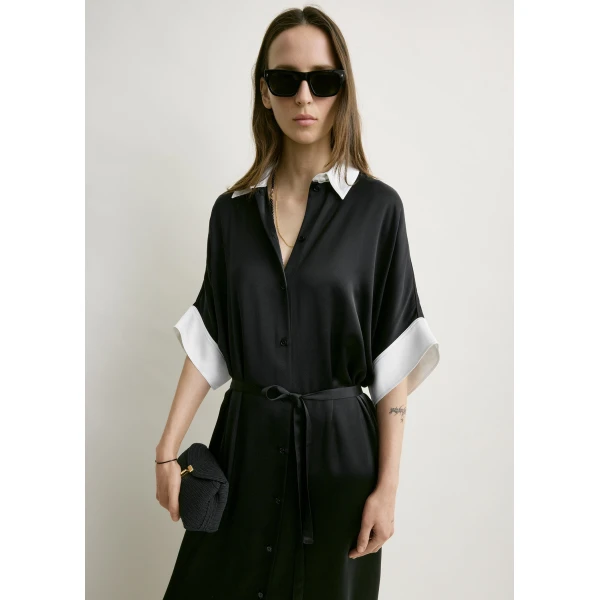 Toteme Satin shirtdress in Black Dress, view 5
