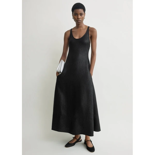 Toteme Sculpted cotton dress in Black, view 3