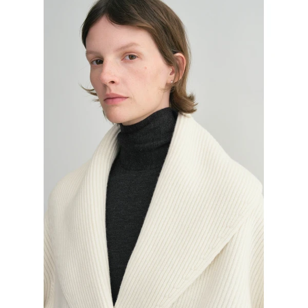 Toteme Shawl-lapel cardigan in Milk, view 6