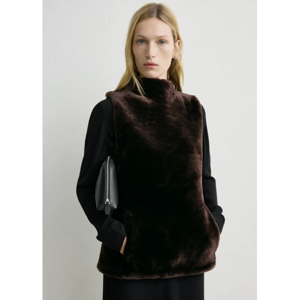 Toteme Shearling-front top in Espresso, view 5