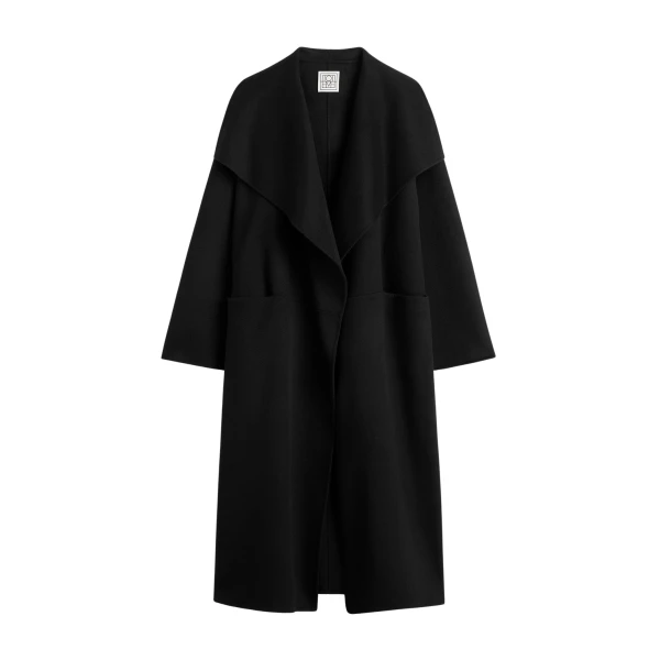 Toteme Signature doublé coat in Black