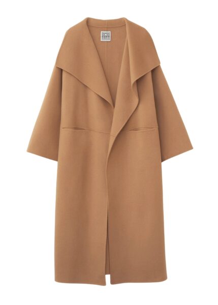 Totême Signature wool cashmere coat in Camel - Coats - Scandinavian Minimalist Luxury at Luxury Shoes 