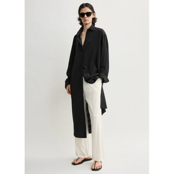 Toteme Silk shirtdress in Black Dress, view 2
