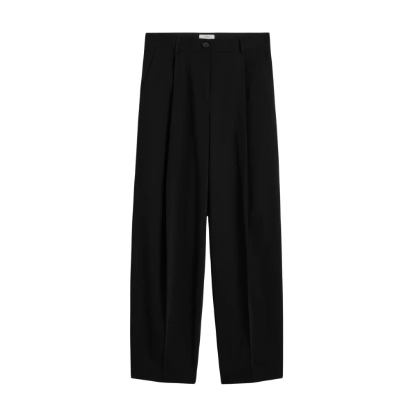 Toteme Single pleat cotton trousers in Black
