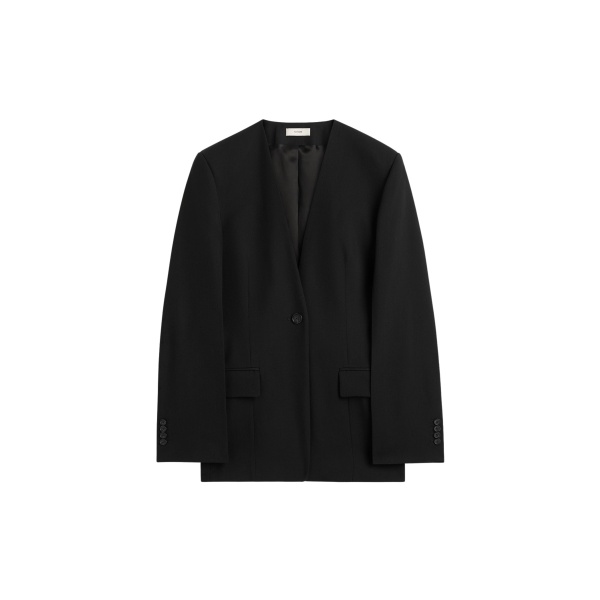 Totême Slouch blazer in Black - Jackets - Scandinavian Minimalist Luxury at Luxury Shoes 