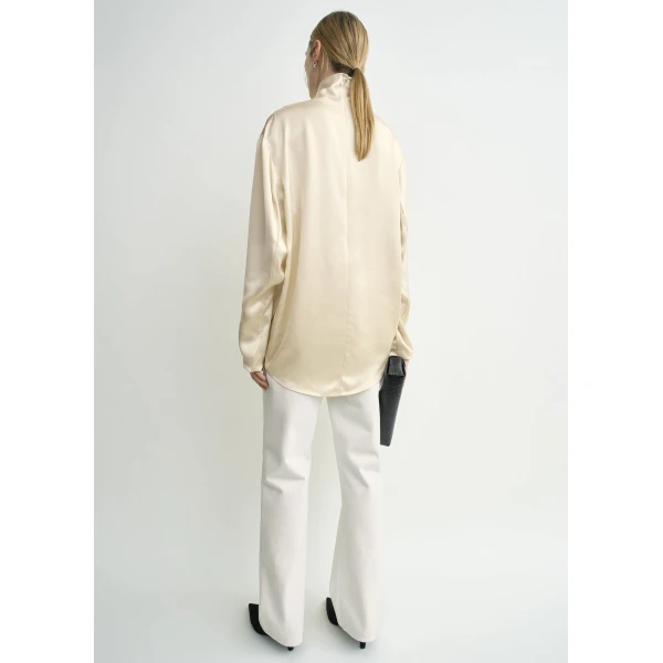 Toteme Slouch-neck blouse in Ecru, view 4